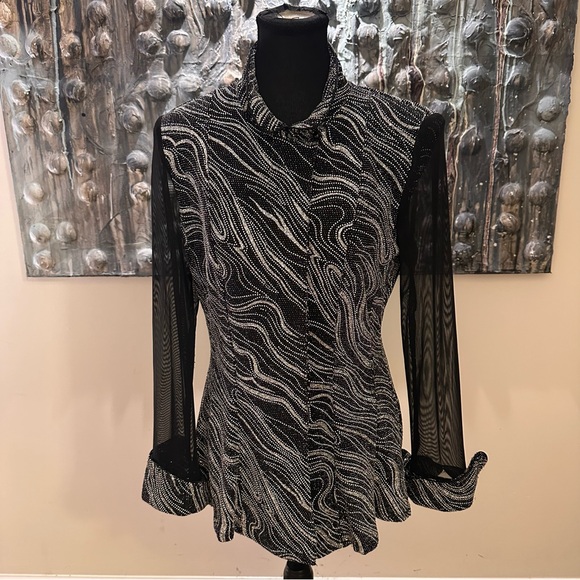 Song and Sung Tops - ⭐️Song & Sung Sm Black and Silver Patterned Blouse Jacket with Sheer Sleeves